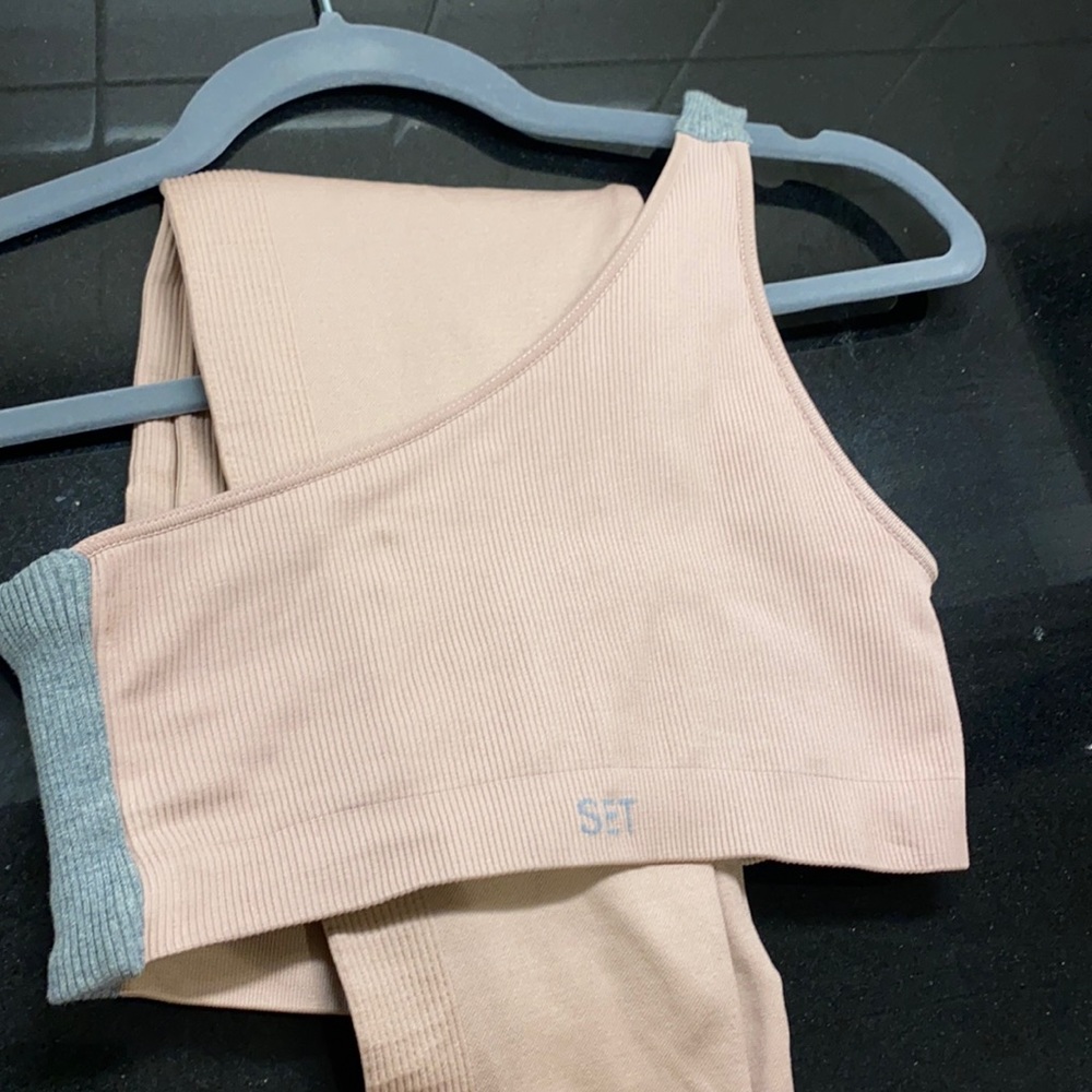 Set Active Amethyst - XS - Worn once